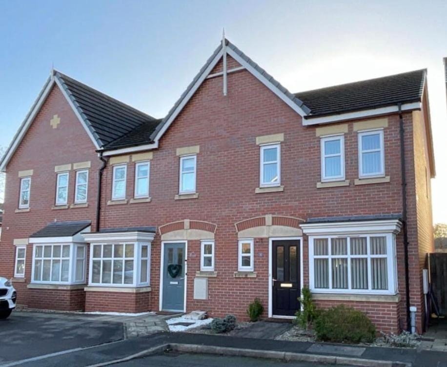 Golf Let House in Southport