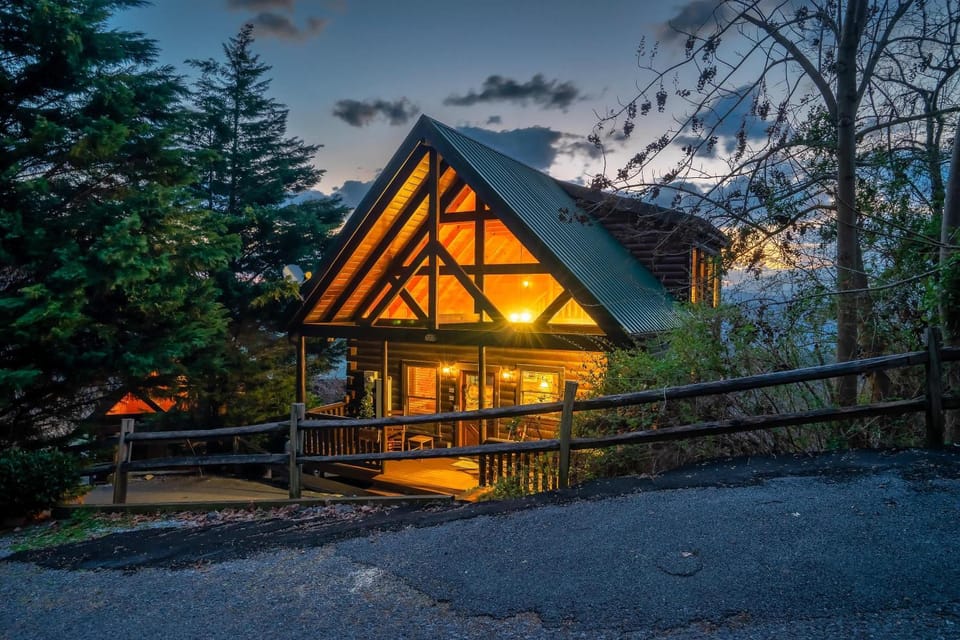 Masterpiece Views House in Sevier County