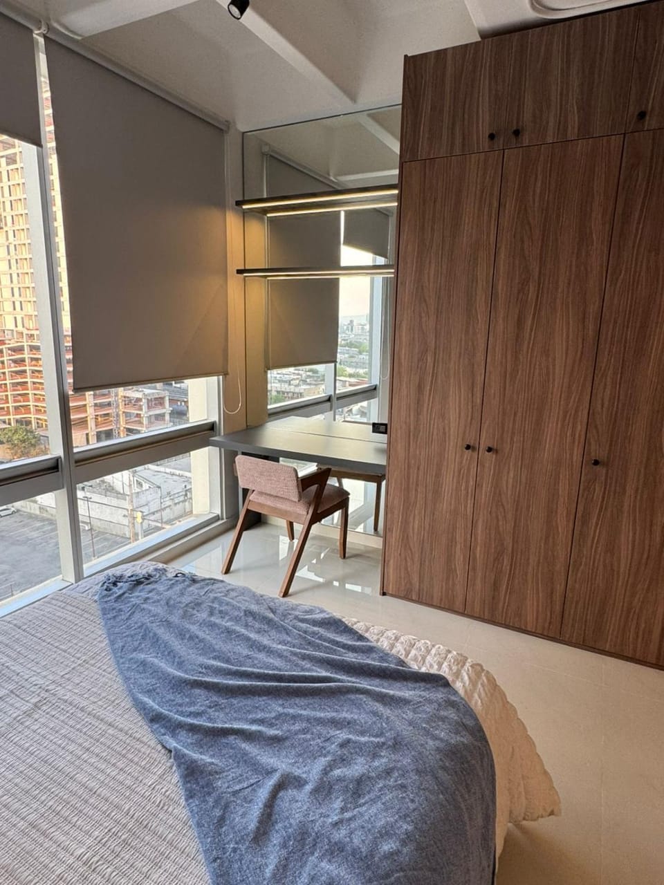 Seating area, Bedroom
