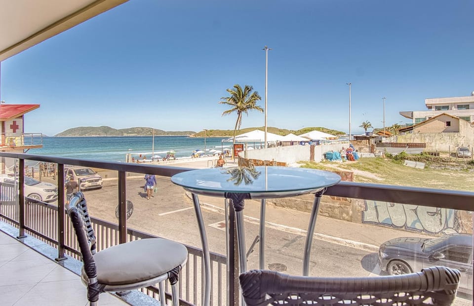 Beira-mar Bandeira Azul com Ar nos quartos, Completo! Apartment in Cabo Frio