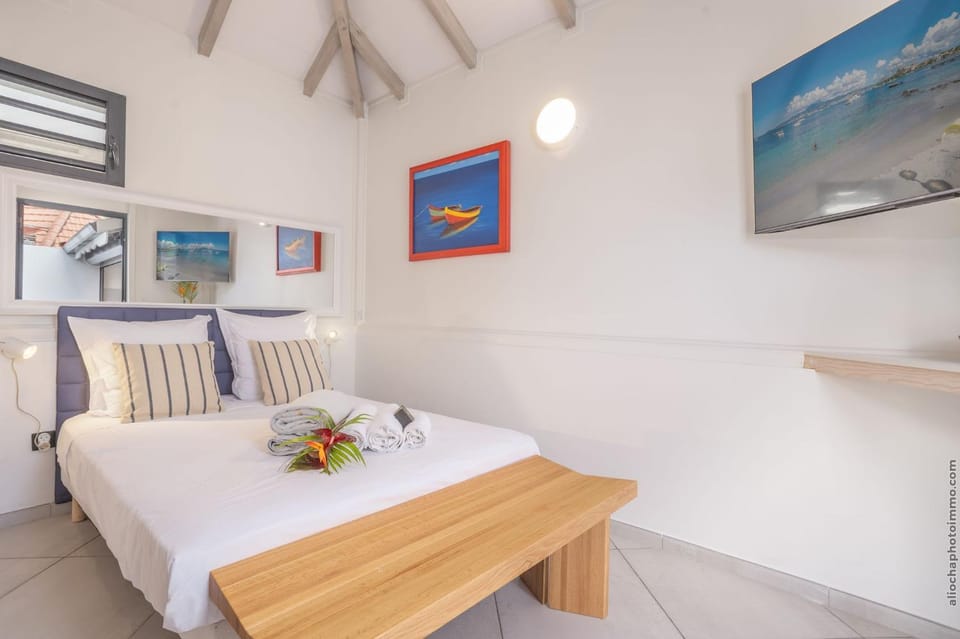 Bungalow PunchCoco - Beachfront House in Les Trois-Îlets