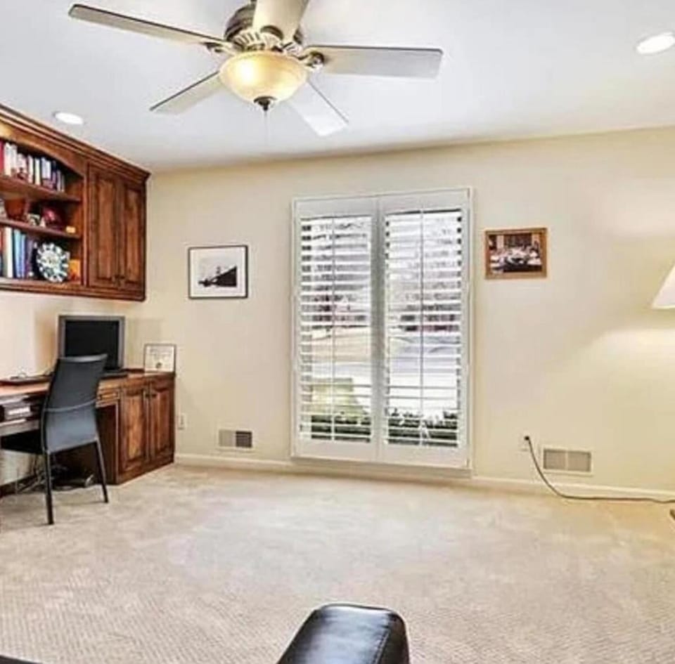 Business facilities, Bedroom