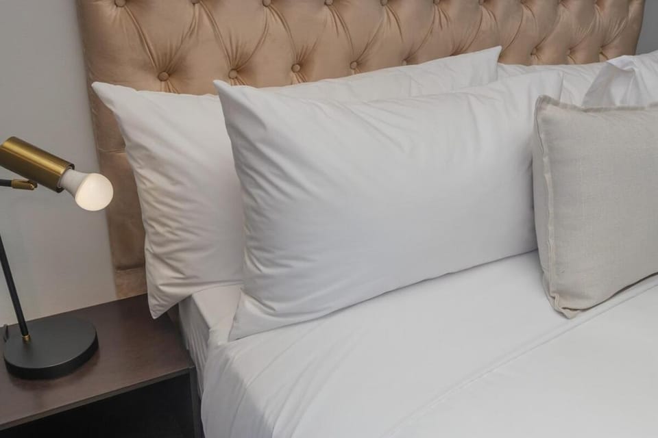 Elegance 1 Bed Ellipse Waterfall City Midrand Apartment in Sandton