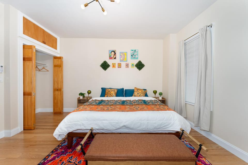 Jerseys Holiday Nest - Seamless commute to NYC House in Kearny