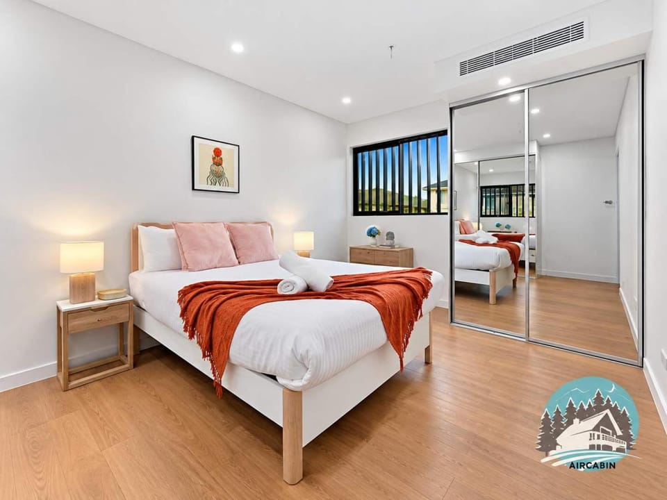 Chic 4-Level Family Home Chatswood Chase & Metro House in Sydney