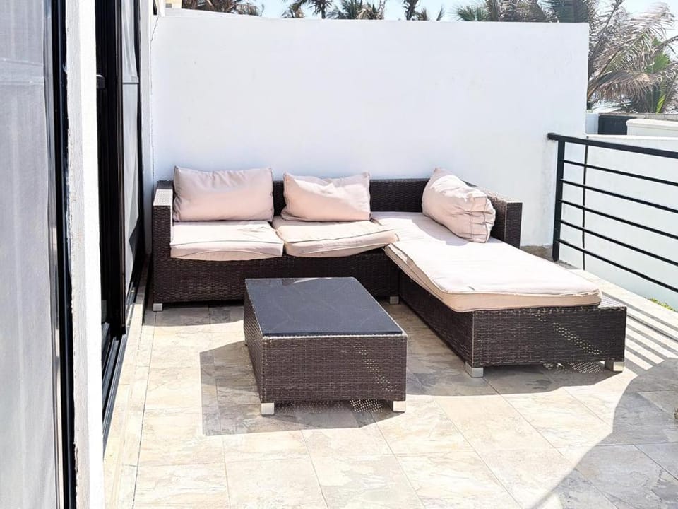 Balcony/Terrace, Seating area