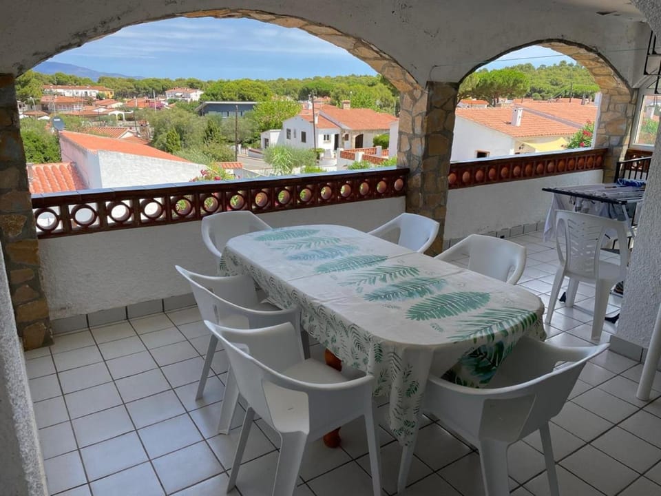 Casa con piscina privada y amplia terraza en L'Escala - HISP-7-85 Villa in L'Escala