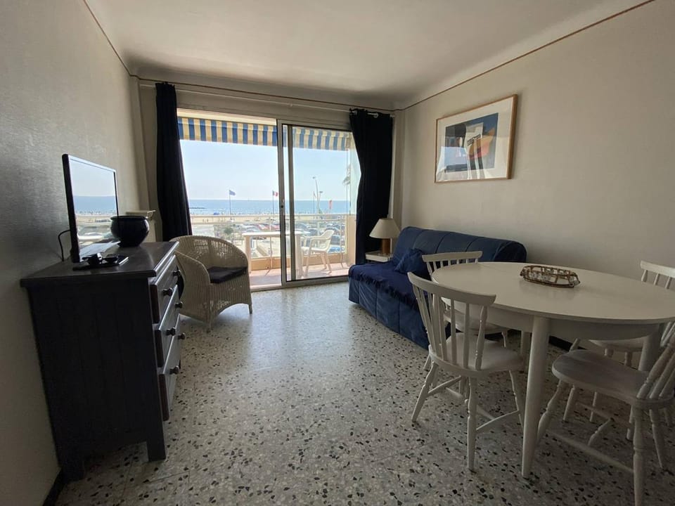 Appartement vue mer - 4 pers. - FR-1-696-139 Apartment in Canet-en-Roussillon
