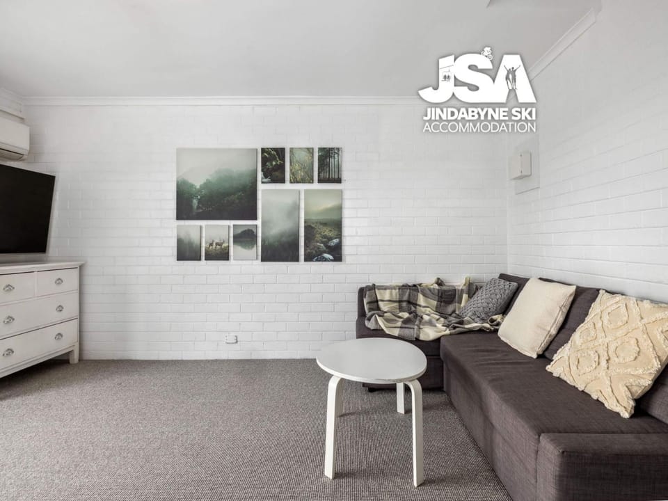 The Summit 8 Apartment in Jindabyne
