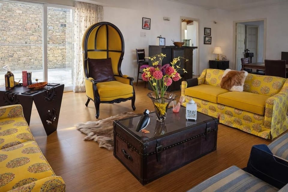 Vistara Lux Pvt room in Ranikhet w Valley Views Vacation rental in Uttarakhand