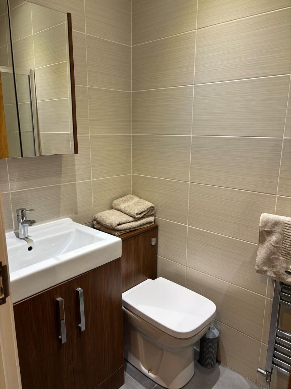 Beautiful 2 bedroom entire home House in Belfast