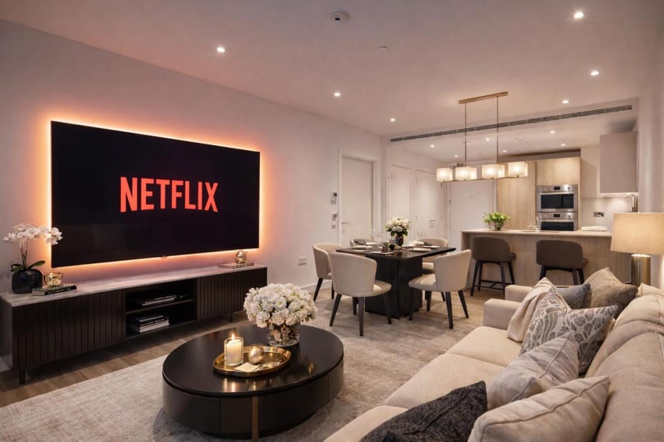 TV and multimedia, Kitchen or kitchenette, Living room, Dining area