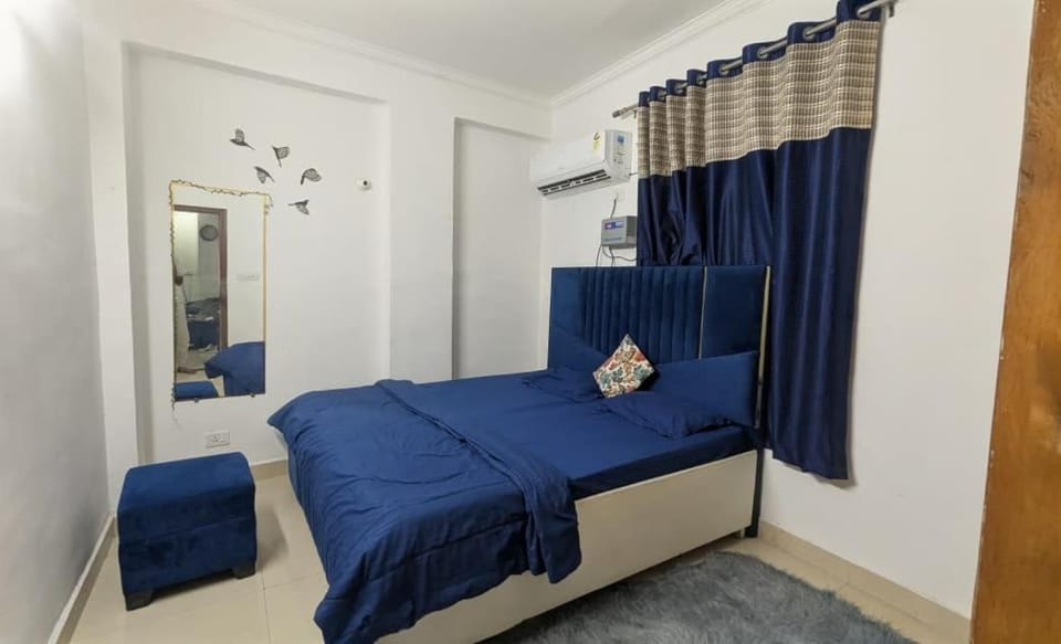 Blue Heaven Apartment in Delhi