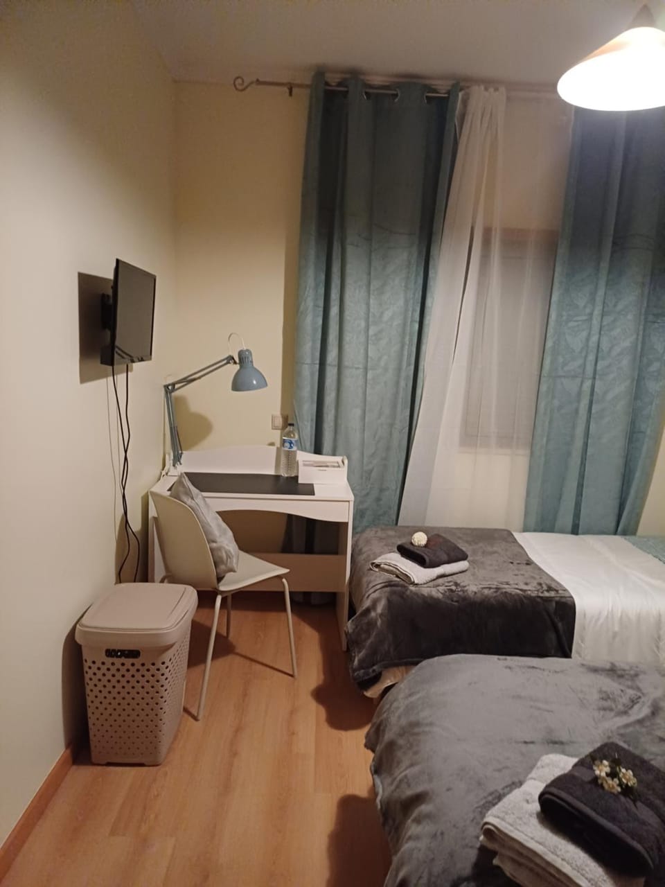 Q2 Twin room Sofia's Happy Apartment Loulé Quarteira Almancil Vacation rental in Loulé