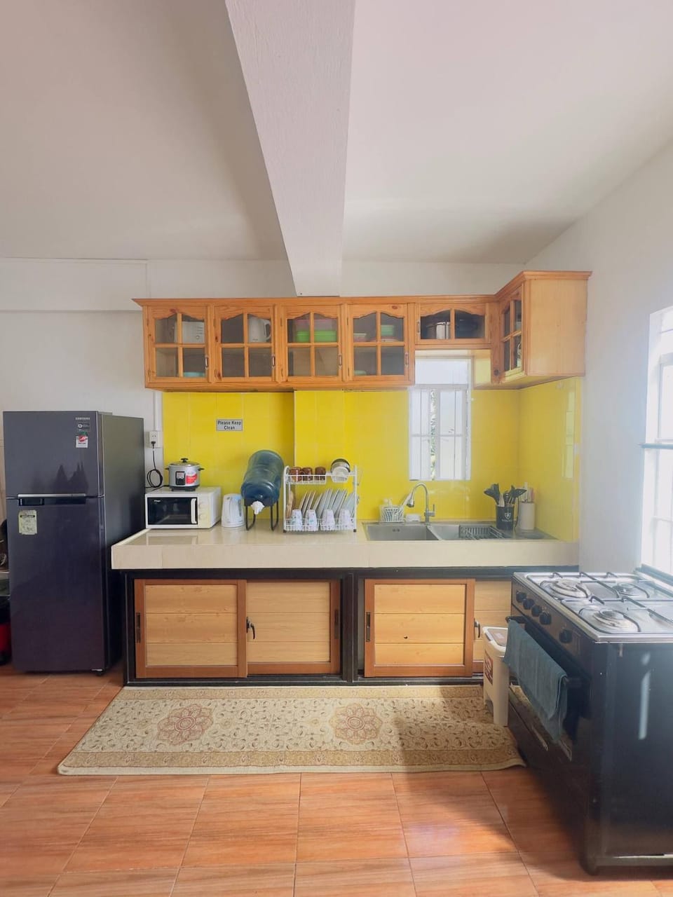 microwave, oven, kitchen