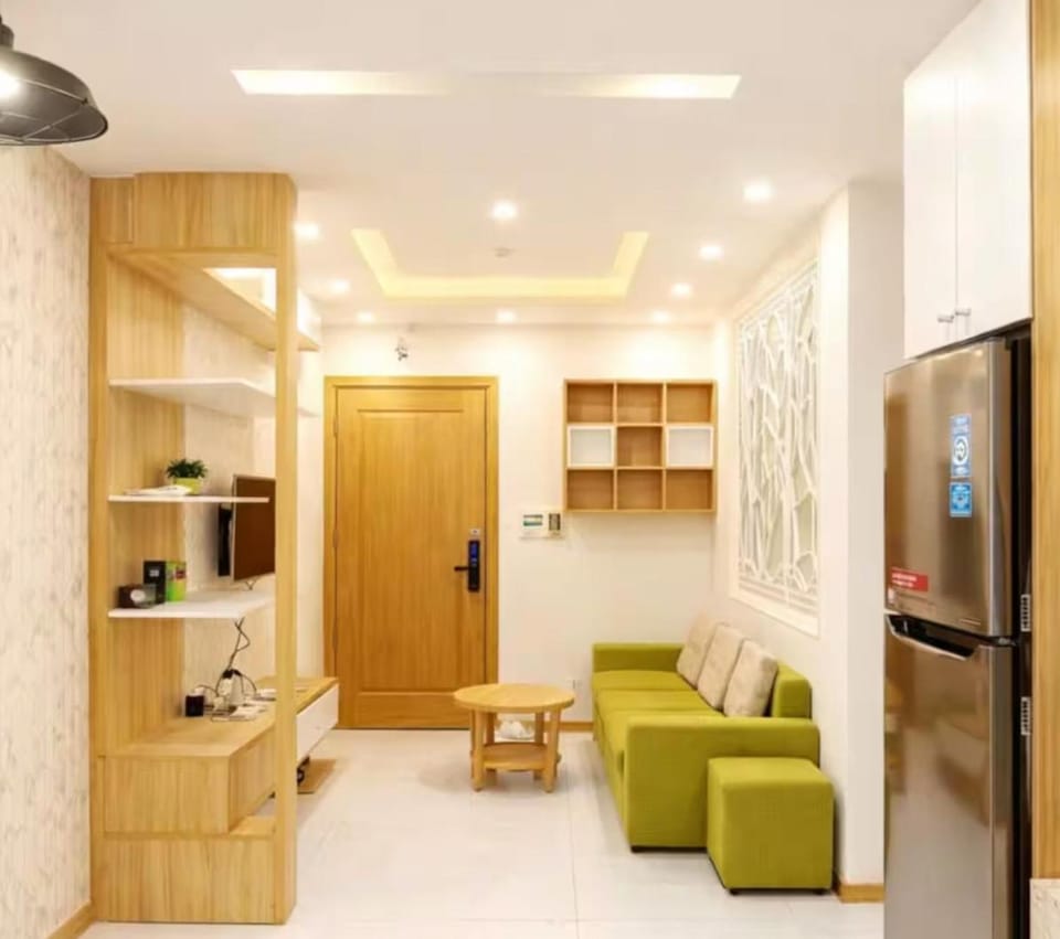 2 Bedrooms with City view 1 min walk to Beach Apartment in Da Nang