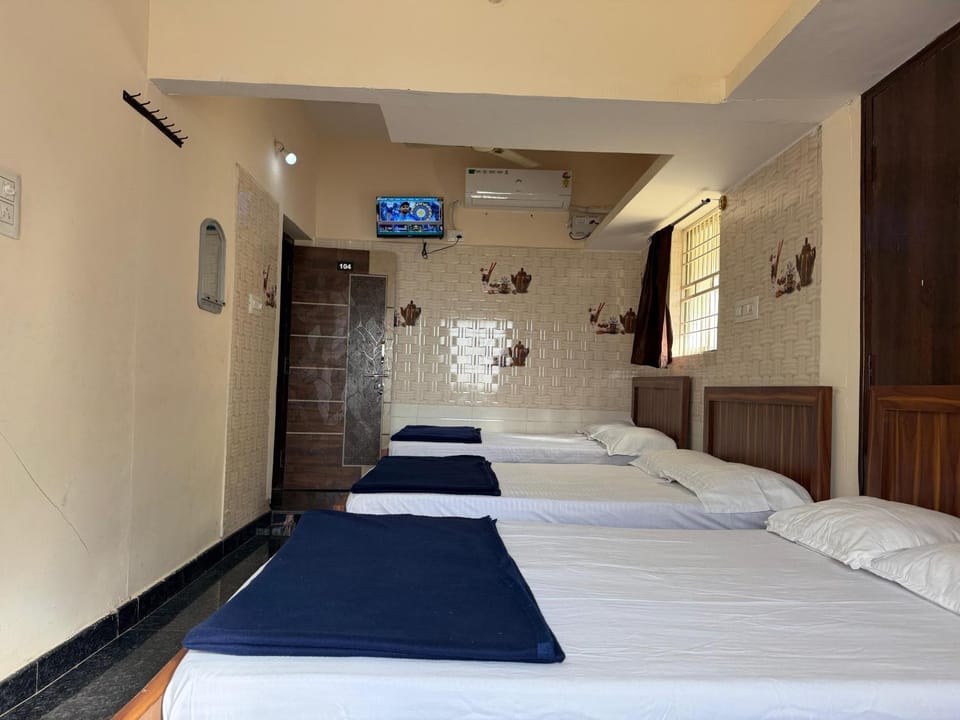 Gagan Deluxe Lodge Near Chikkballapur Nature lodge in Karnataka