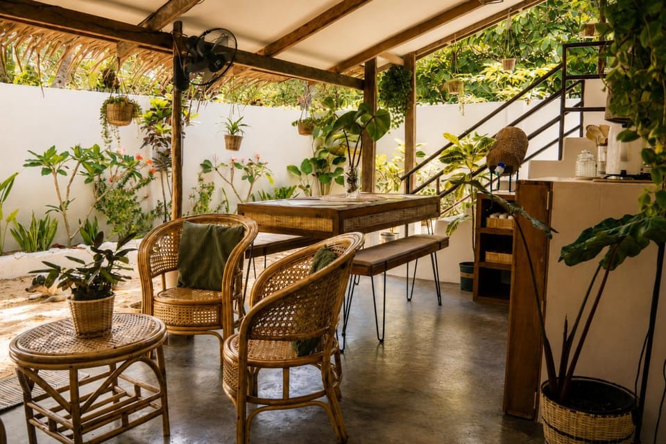 Patio, Living room, Seating area, Dining area