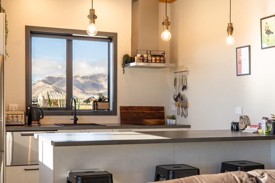 Natural landscape, Kitchen or kitchenette, Mountain view