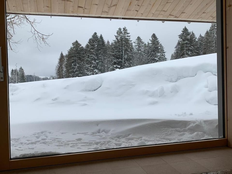 Renovated mountain farm with hot tub Apartment in Neuchâtel, Switzerland