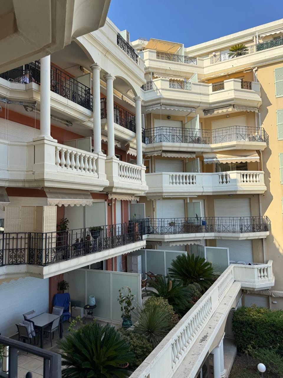 Facade/entrance, Bird's eye view, View (from property/room), Inner courtyard view