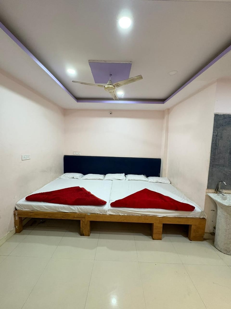 Shree Kulluka Guest House Ujjain Hotel in India