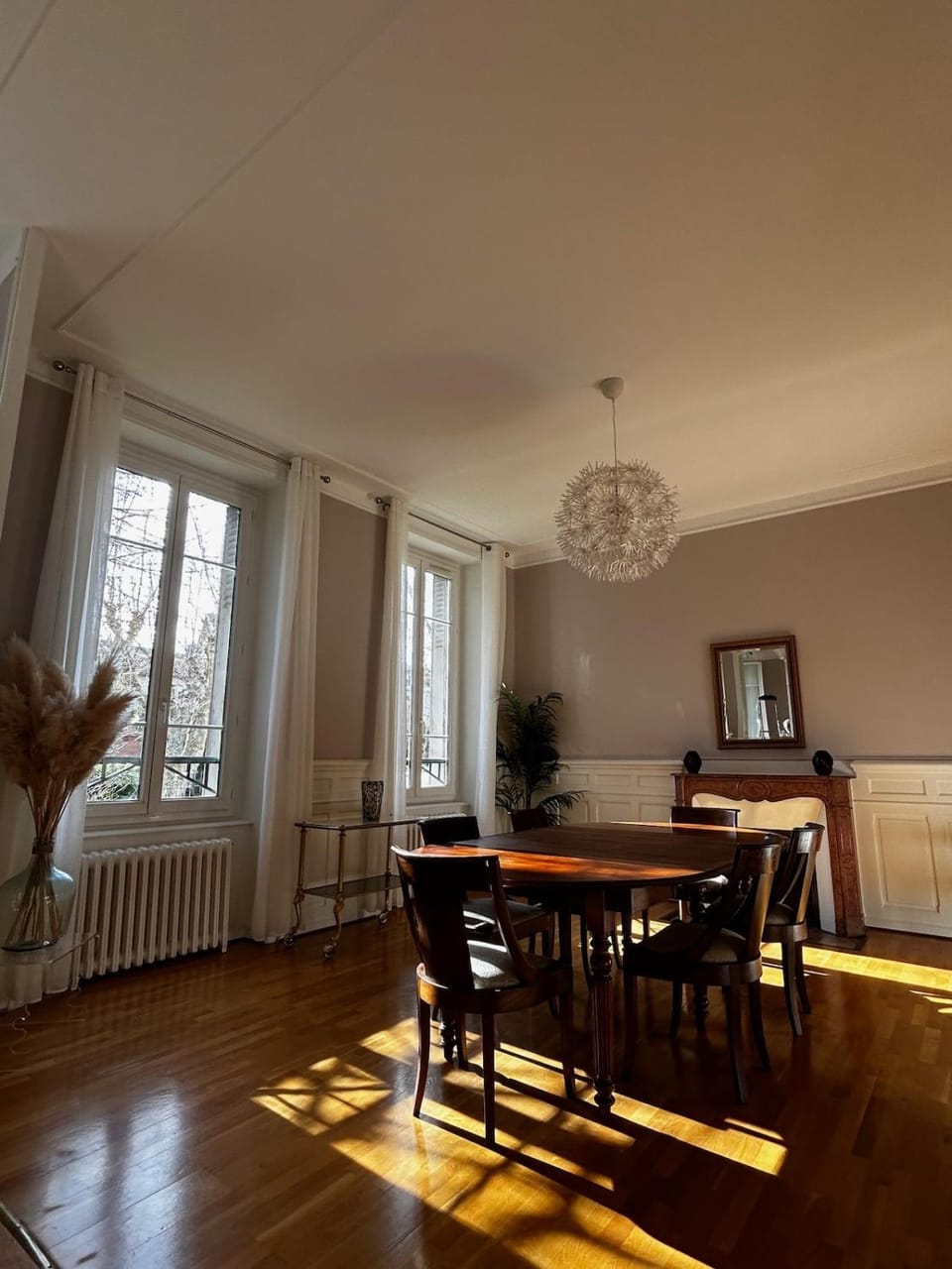 Appartement de charme en plein centre ville avec spacieux garage privé Apartment in Clermont-Ferrand