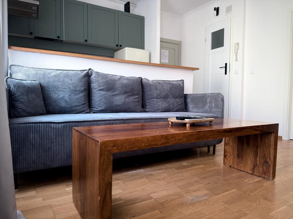 Kitchen or kitchenette, Living room, Seating area