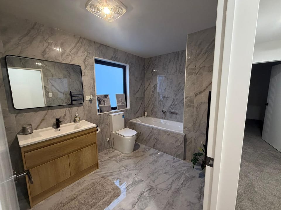 Bathroom, Bath