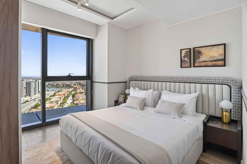 Bed, View (from property/room), Bedroom