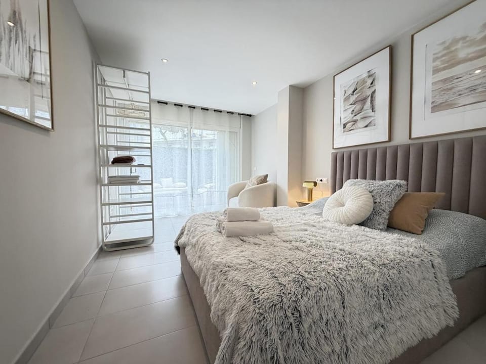 Beach & Chill By Claire Homes Apartment in Castelldefels