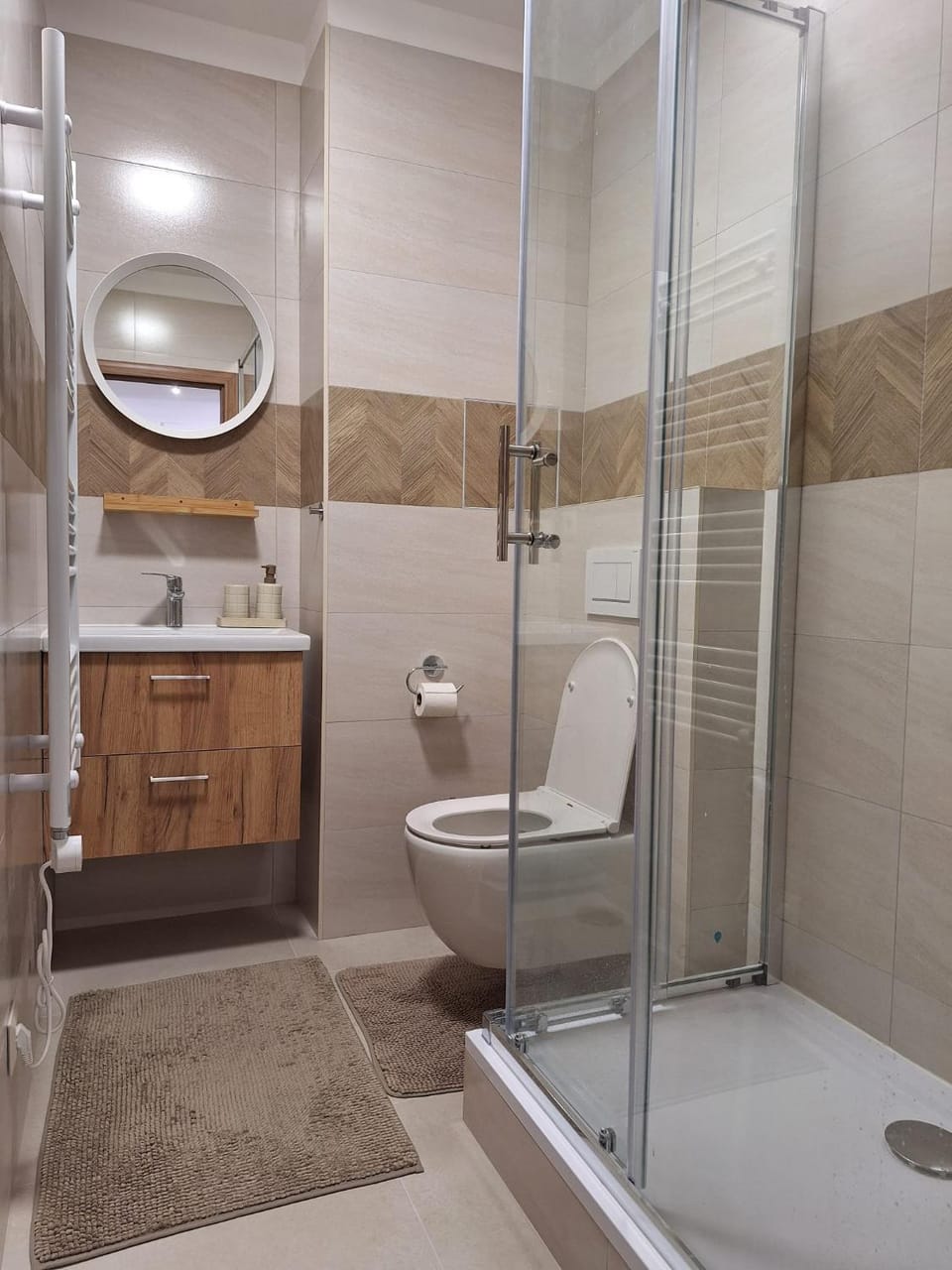 Shower, Bathroom