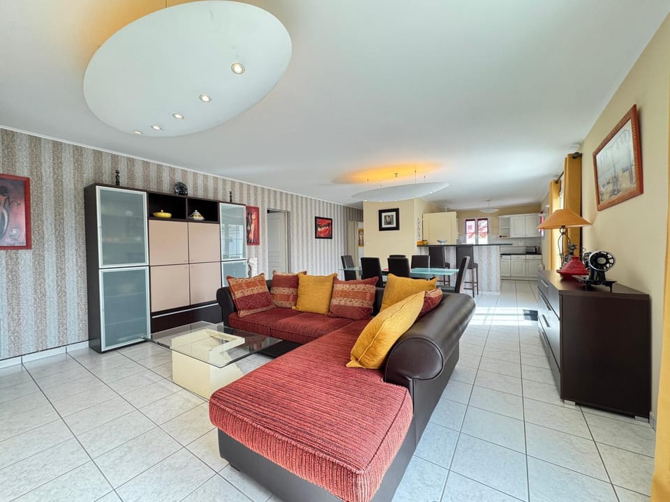 Petit Champ - Jardin, TV, Central, 10 personnes House in Noirmoutier-en-l'Île