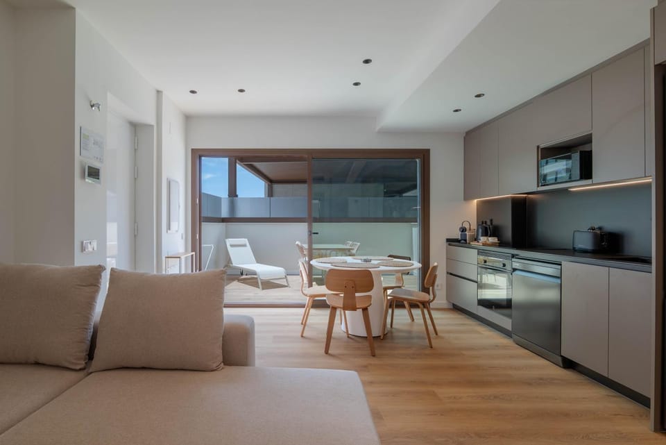 Kitchen or kitchenette, Living room, Dining area