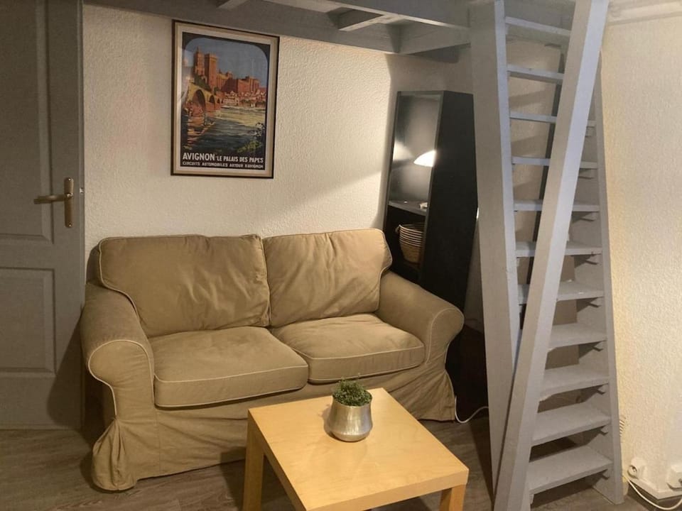 Studio dans le centre ville, proche des Halles Apartment in Avignon