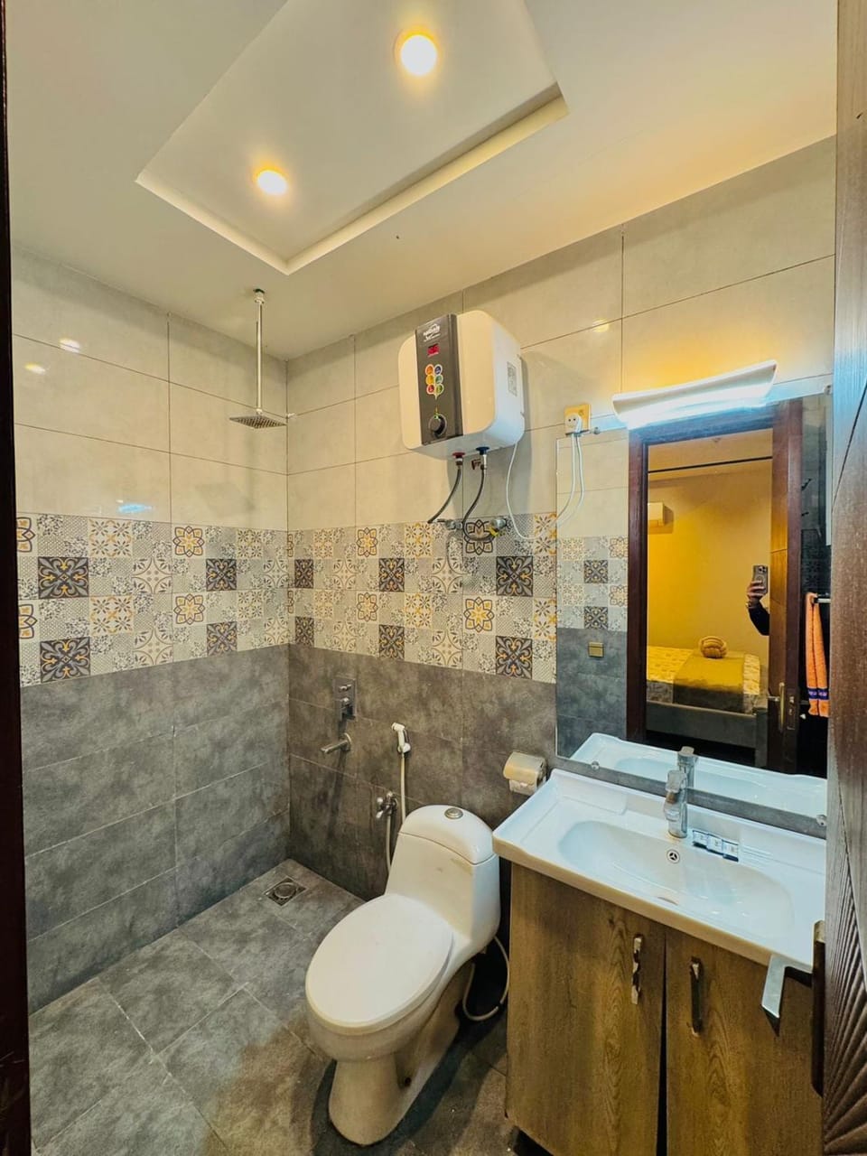 Designer 1BHK Apartment in Gulberg Greens Islamabad Arena Mall Apartment in Islamabad