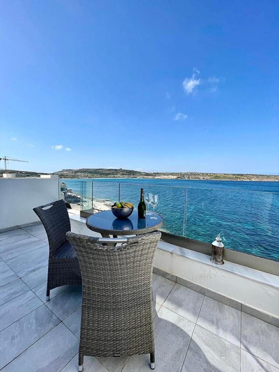 Balcony/Terrace, Dining area