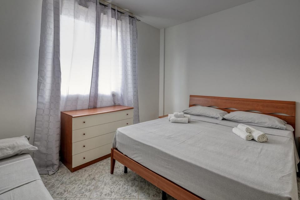 Living room, Bedroom