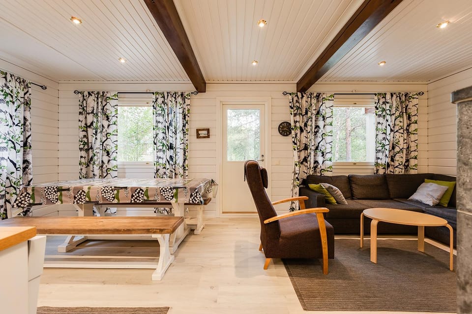 Living room, Photo of the whole room, Dining area