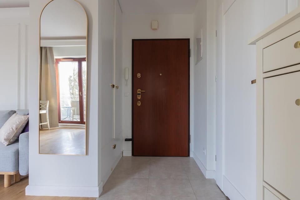 Facade/entrance, Photo of the whole room