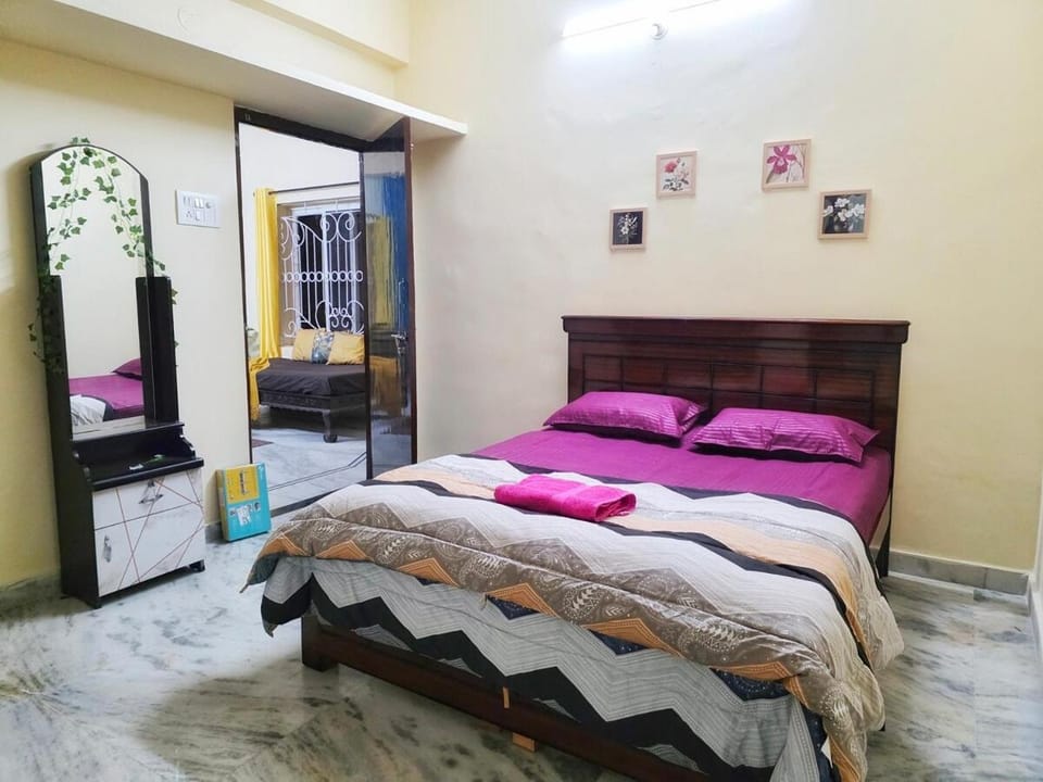 1BHK near airport & B Hills for Short & Long stay Apartment in Hyderabad