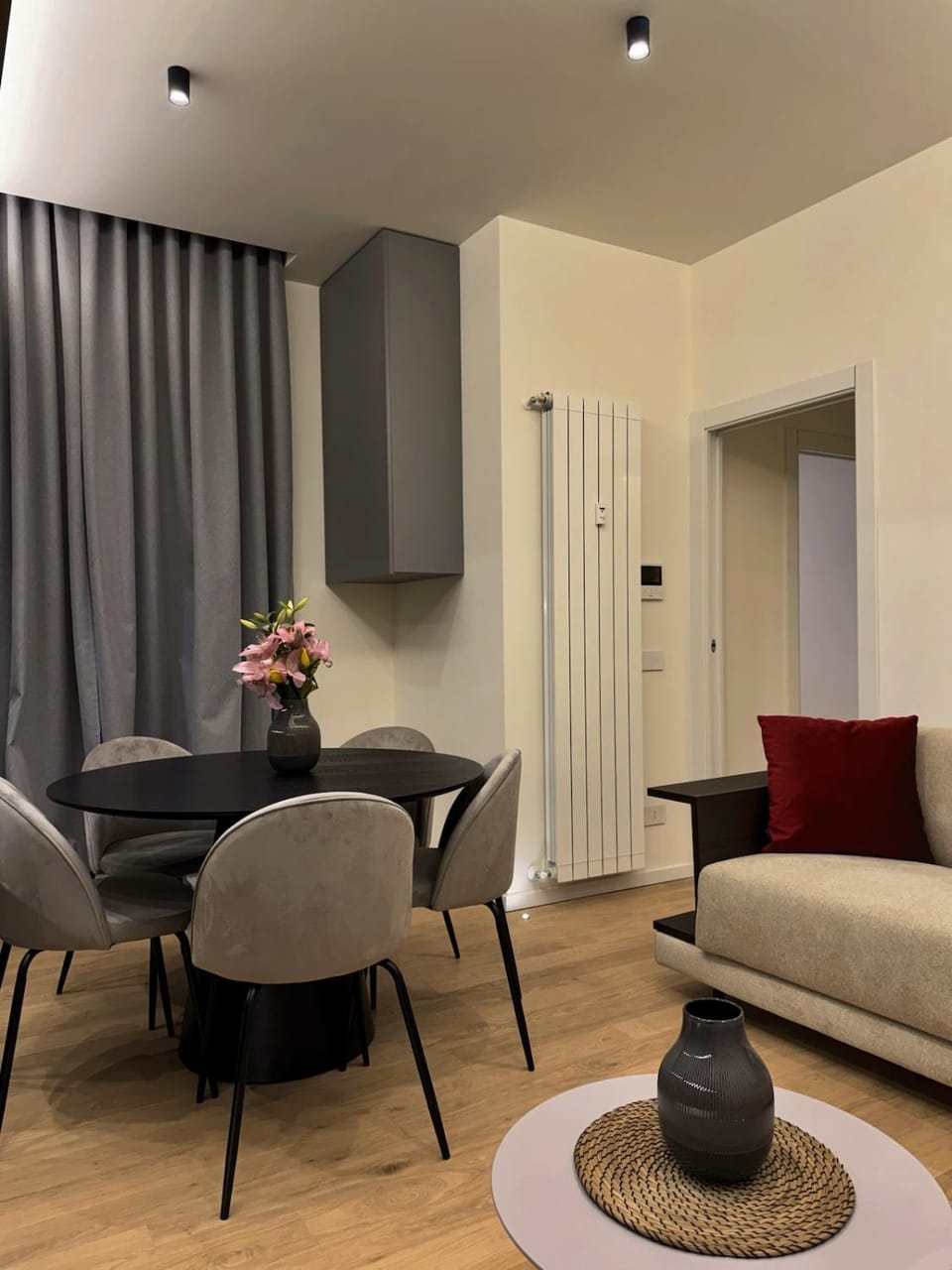 Premium Suite Central Station Apartment in Milan