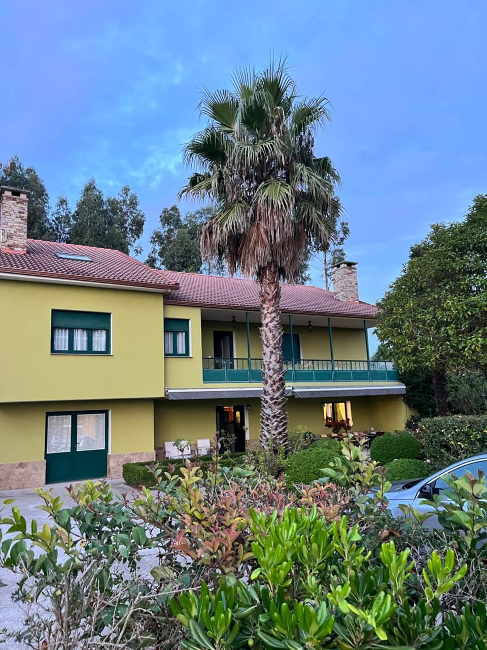 Property building, Garden view
