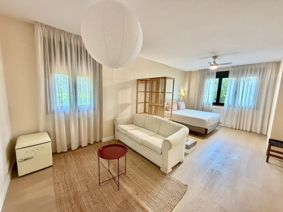 Photo of the whole room