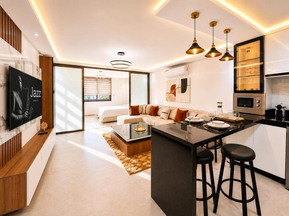 TV and multimedia, Photo of the whole room, Dining area
