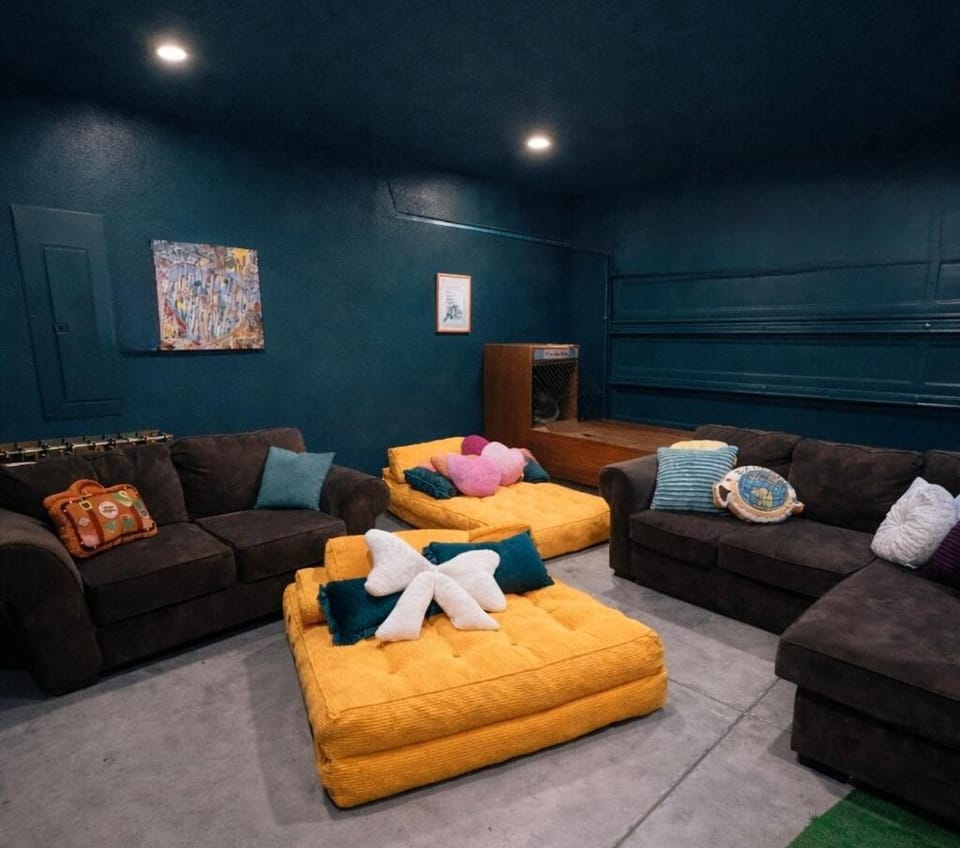 Game Room, Family