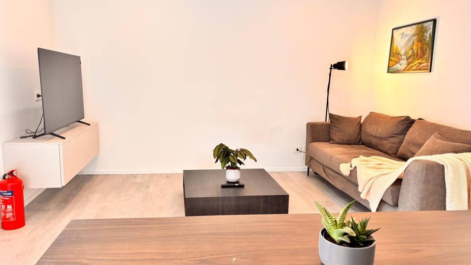 Venice Mestre, New 3 rooms Apartment with 3 Baths Apartment in Venice