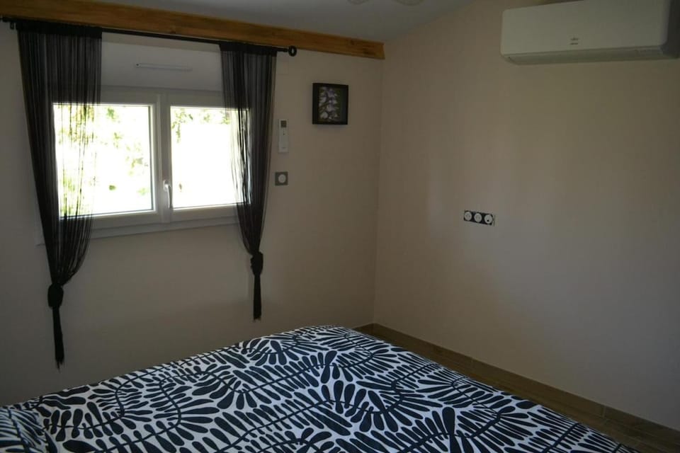 La petite maison Apartment in Bourgogne-Franche-Comté
