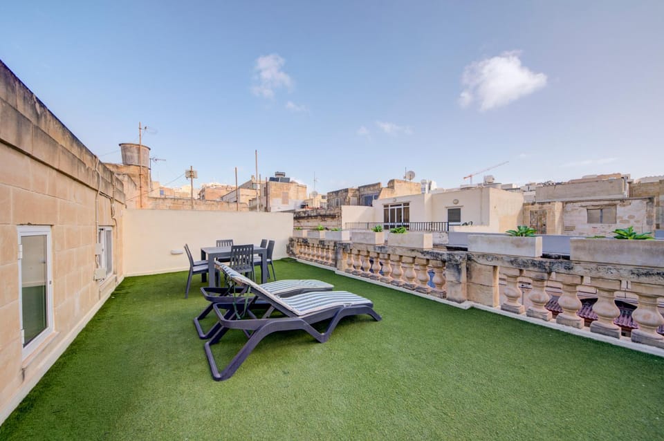 Patio, Day, View (from property/room), Balcony/Terrace, sunbed