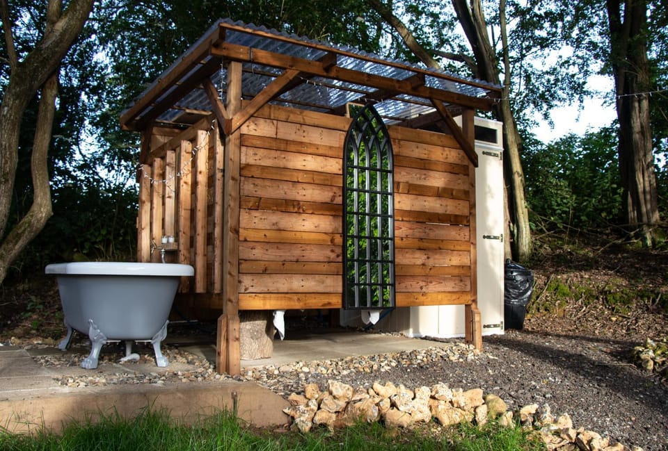 Tiny bubble Tree Tent in private woodland Luxury tent in Borough of Swale